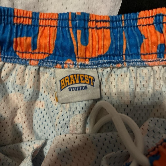 Shorts Bundle, Human Vices and Bravest Studios. - Picture 2 of 4